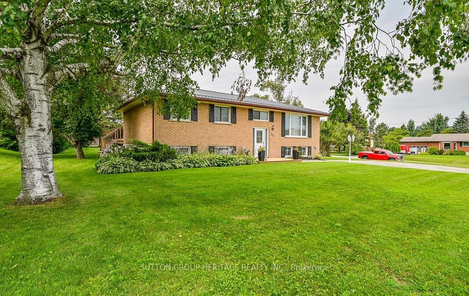 25 Manvers Drive, Kawartha Lakes, ON L0B 1K0 – photo 2
