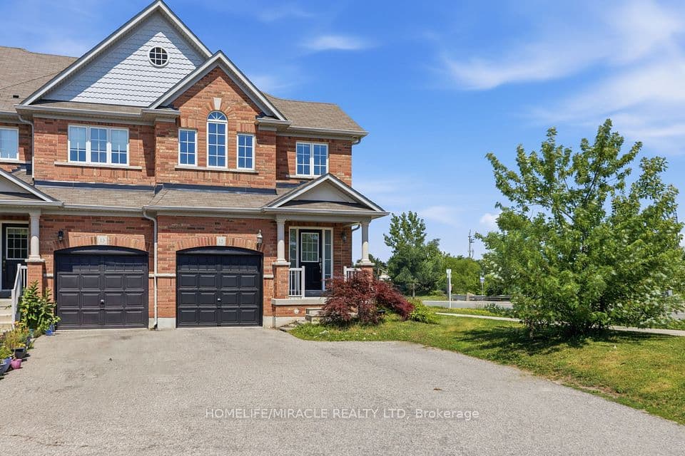 15 Mcphail Place, Hamilton, ON L8B 0R5 – photo 2