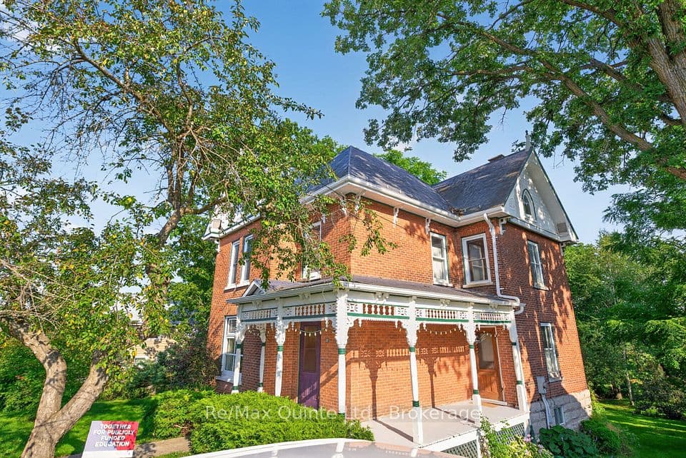 97 St Lawrence Street W, Centre Hastings, ON K0K 2K0 – photo 2