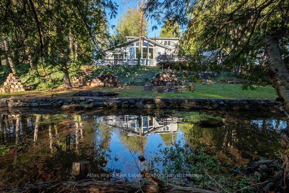 19 Front Street, South Bruce Peninsula, ON N0H 2T0 – main photo