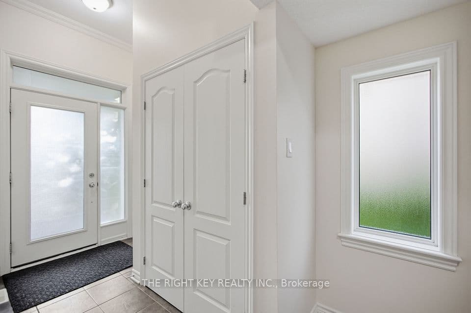 480 Stalwart Crescent, Blossom Park - Airport and Area, ON K1T 0H3 – photo 3