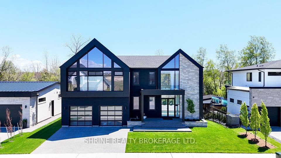 228 EDGEWATER Boulevard, Middlesex Centre, ON N0L 1R0 – main photo