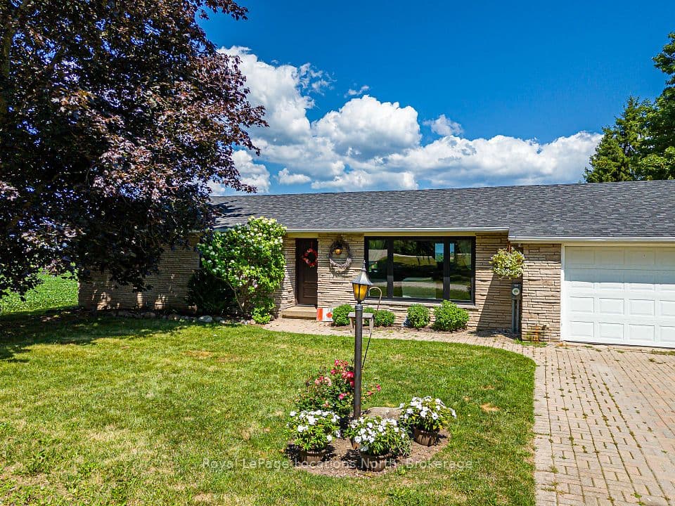 728099 21 Side Road, Blue Mountains, ON N0H 1J0 – main photo