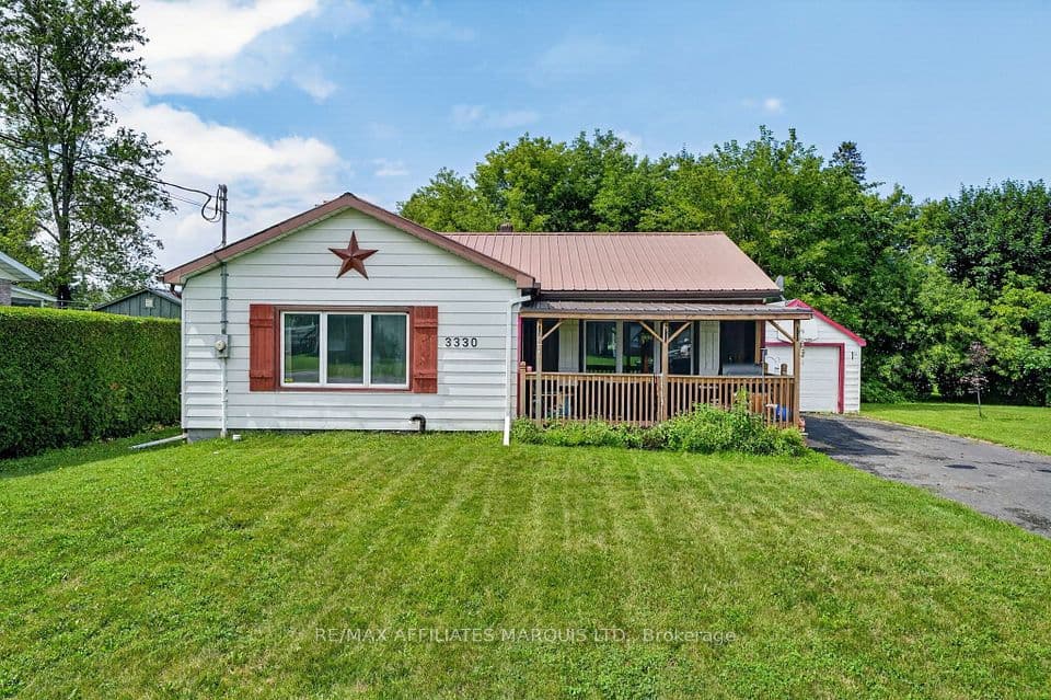 3330 Poirier Avenue, Cornwall, ON K6K 1E1 – main photo