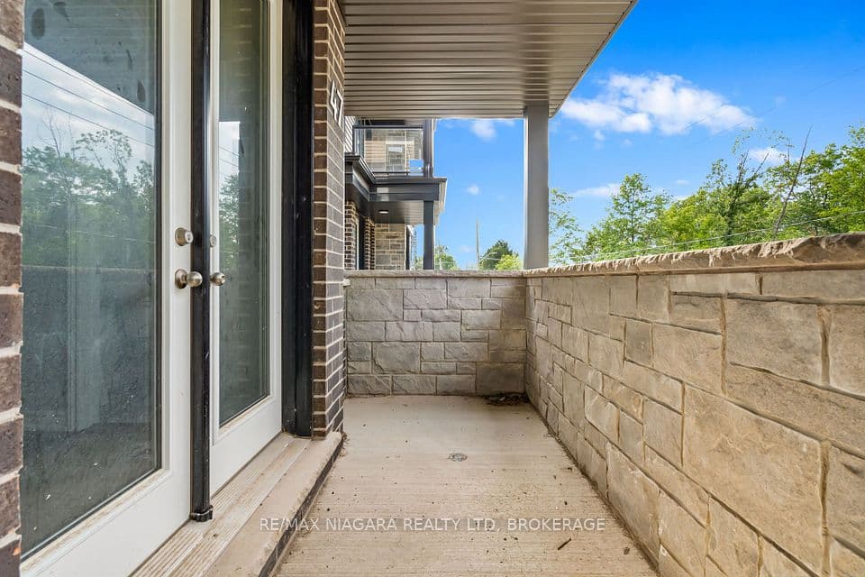 47 Superior Street, Welland, ON L3B 3G3 – photo 3