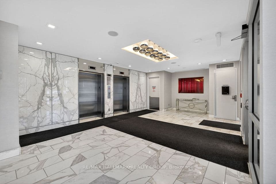 201 Parkdale Avenue 705, West Centre Town, ON K1Y 1E8 – photo 2