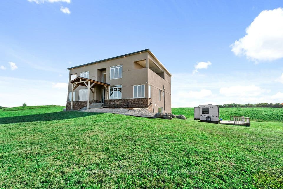 676378 Centre Road, Mulmur, ON L9V 0E1 – photo 3