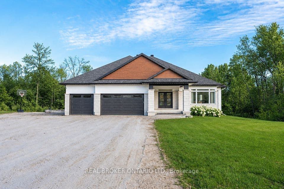 119 Ernest Way, Tay Valley, ON K7H 0B3 – main photo