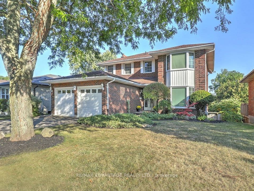 264 Suffolk Place, London North, ON N6G 3S4 – main photo