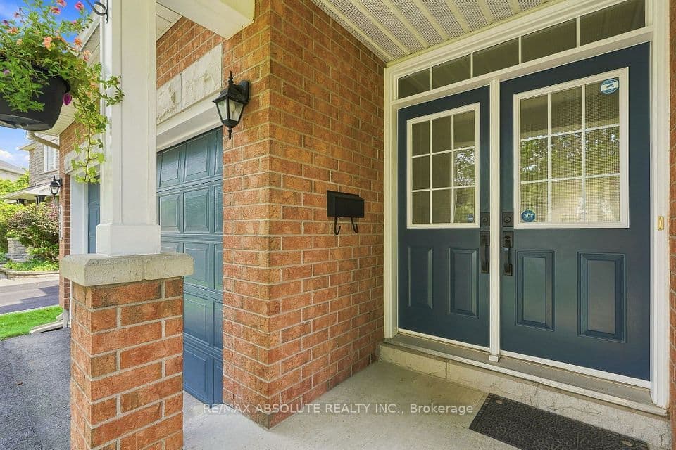 2158 Valenceville Crescent, Orleans - Cumberland and Area, ON K4A 4K4 – photo 3
