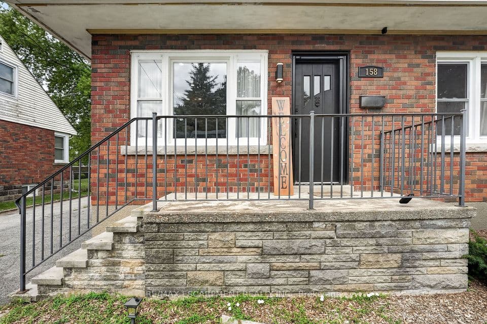 158 Homewood Avenue, Port Colborne, ON L3K 5M3 – photo 3