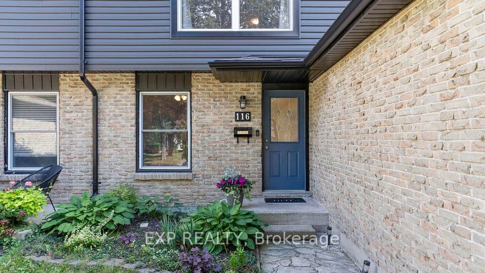 116 Glenroy Crescent, London South, ON N5Z 4H7 – photo 2