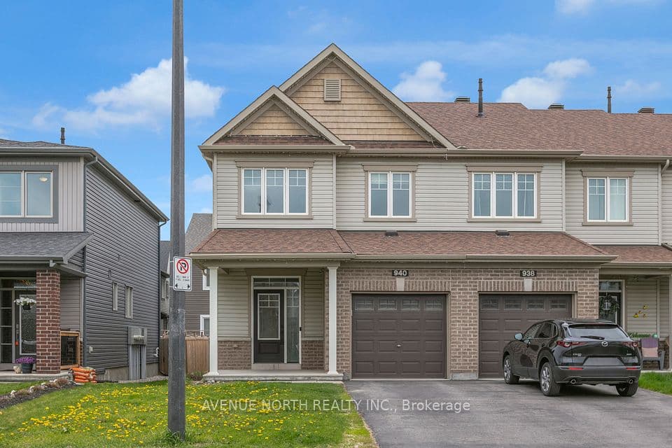 940 Kilbirnie Drive, Barrhaven, ON K2J 5T9 – main photo