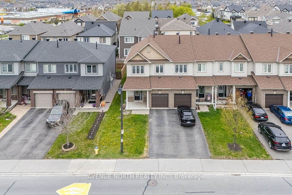 940 Kilbirnie Drive, Barrhaven, ON K2J 5T9 – photo 2