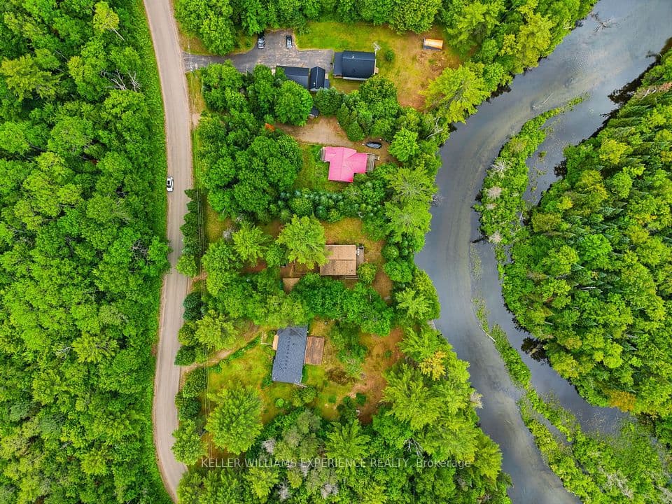 1689 Braeloch Road, Algonquin Highlands, ON K0M 1S0 – main photo