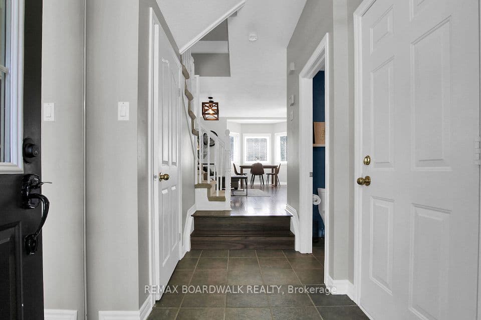 86 Saddlesmith Circle, Kanata, ON K2M 2Y5 – photo 3