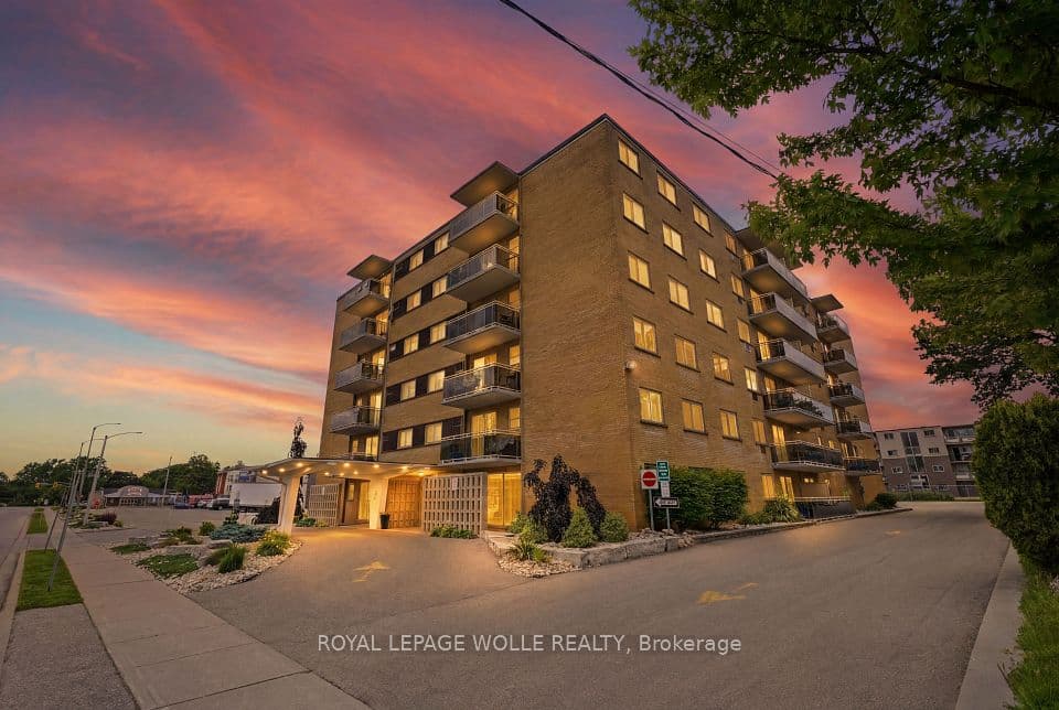 87 St George Street 403, Brantford, ON N3R 1V5 – main photo