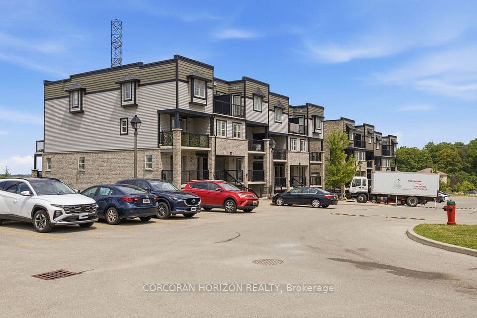1989 Ottawa Street S 17G, Kitchener, ON N2E 0G7 – photo 2