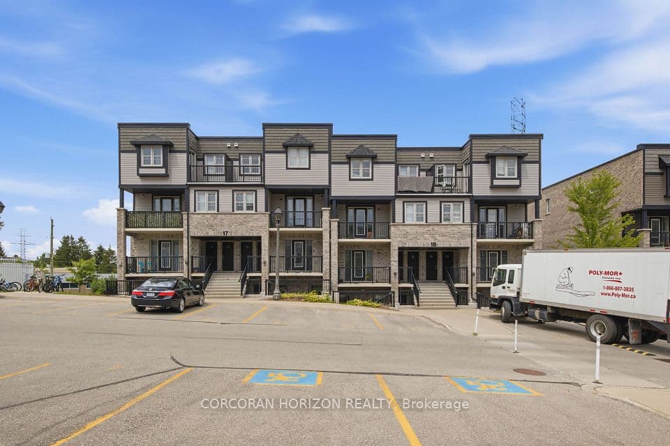 1989 Ottawa Street S 17G, Kitchener, ON N2E 0G7 – main photo