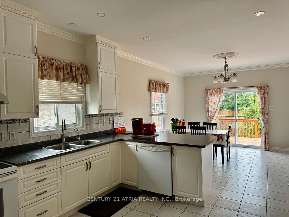 1688 Keppler Crescent, Peterborough, ON K9K 2P5 – photo 3