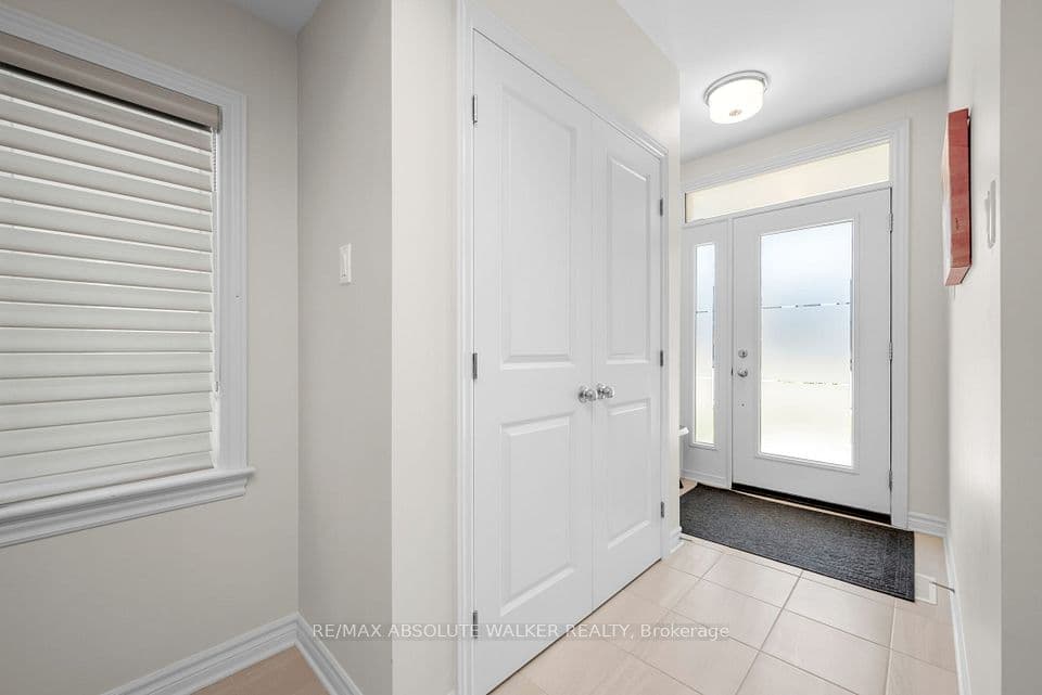 2381 Goldhawk Drive, Stittsville - Munster - Richmond, ON K2S 2X4 – photo 2