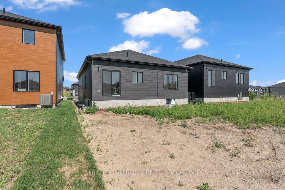 56 Dusenbury Drive, Loyalist, ON K0H 1N0 – photo 2
