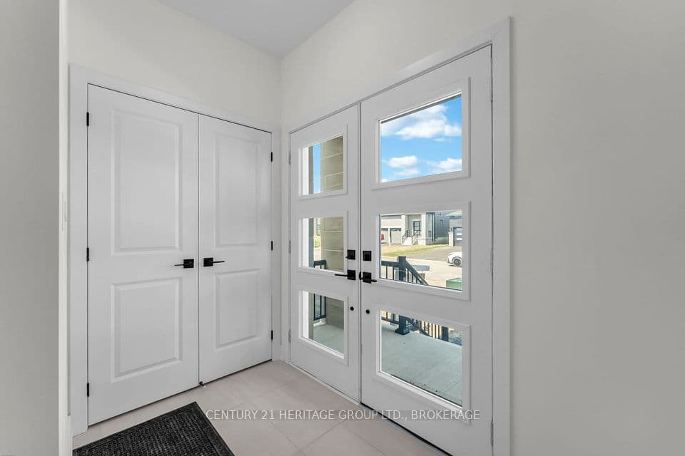 75 Creighton Drive, Loyalist, ON K0H 2H0 – photo 2