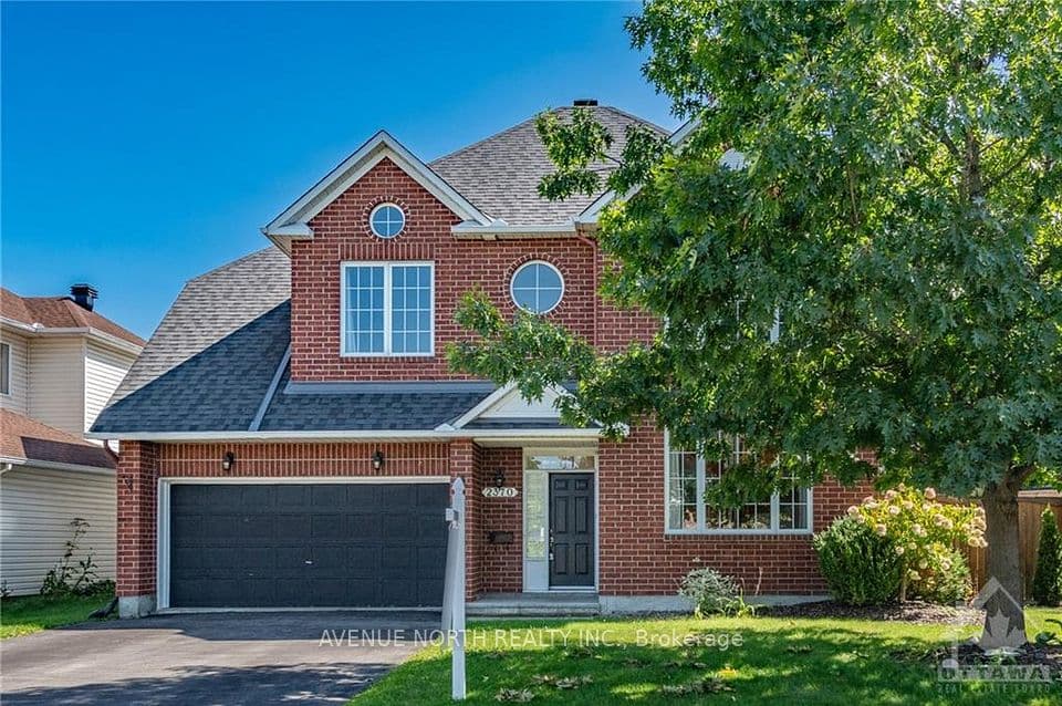 2370 Le Ruisseau Circle, Orleans - Convent Glen and Area, ON K1W 1K8 – main photo
