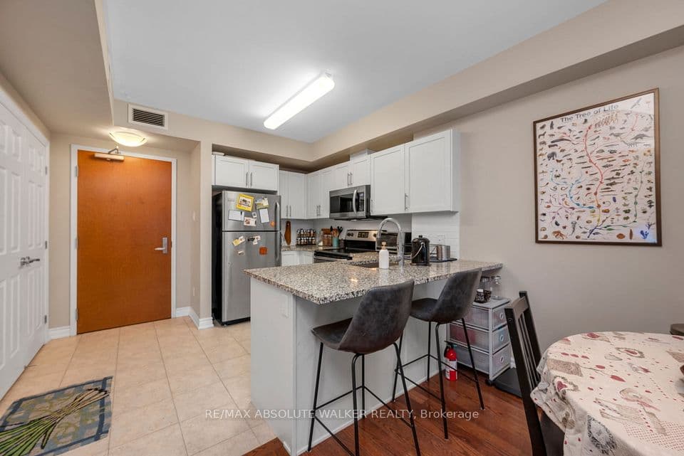 195 Besserer Street 1003, Lower Town - Sandy Hill, ON K1N 0B6 – photo 2