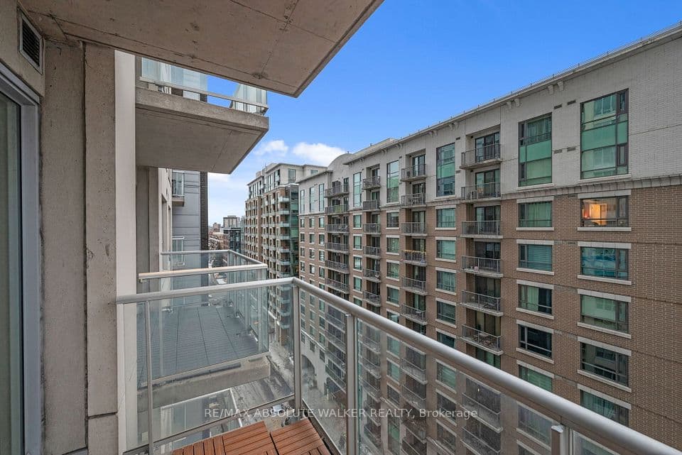 195 Besserer Street 1003, Lower Town - Sandy Hill, ON K1N 0B6 – photo 3