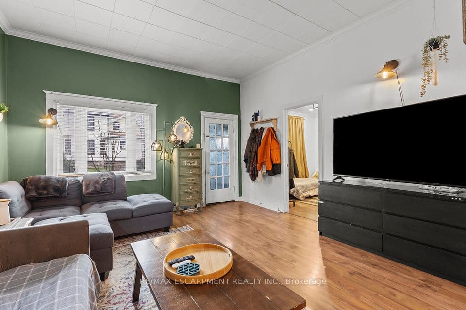 4774 Saint Clair Avenue, Niagara Falls, ON L2E 3T1 – photo 3