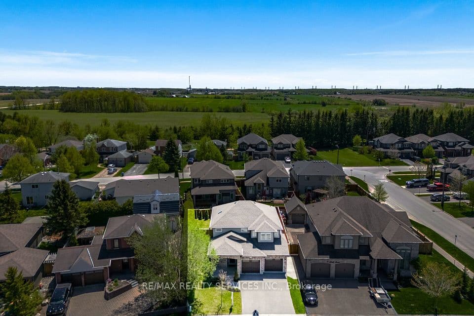 9 Monty Avenue, East Luther Grand Valley, ON L9W 6P1 – photo 2