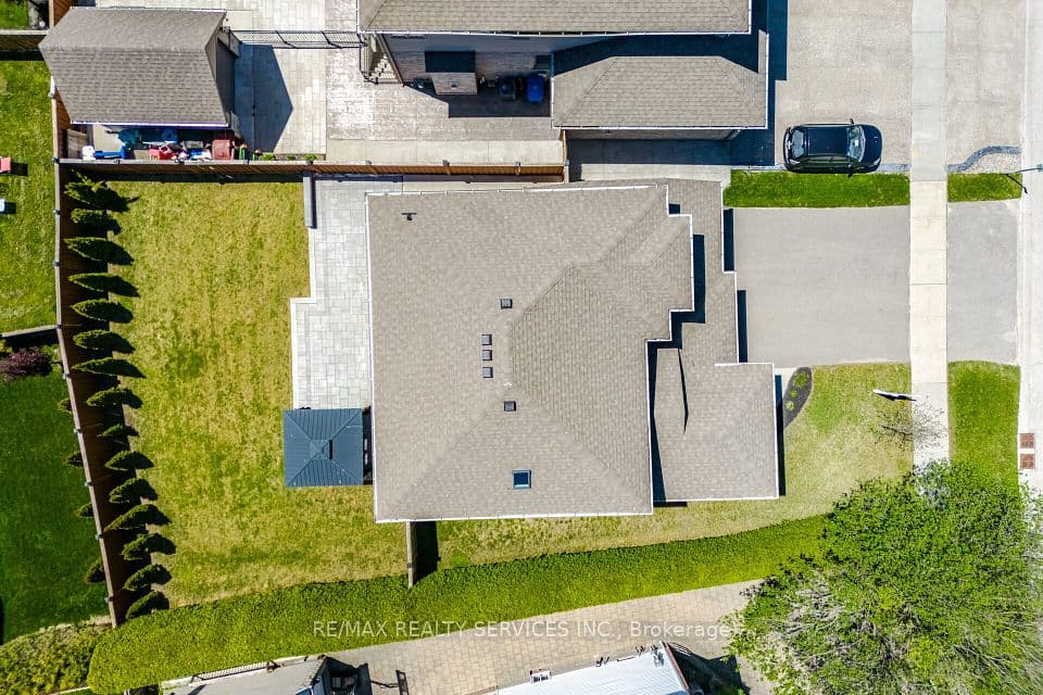 9 Monty Avenue, East Luther Grand Valley, ON L9W 6P1 – photo 3