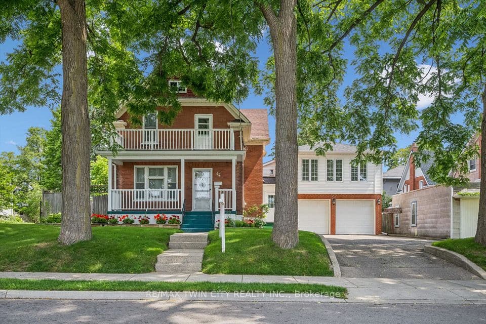 44 Walter Street, Kitchener, ON N2G 1S1 – main photo
