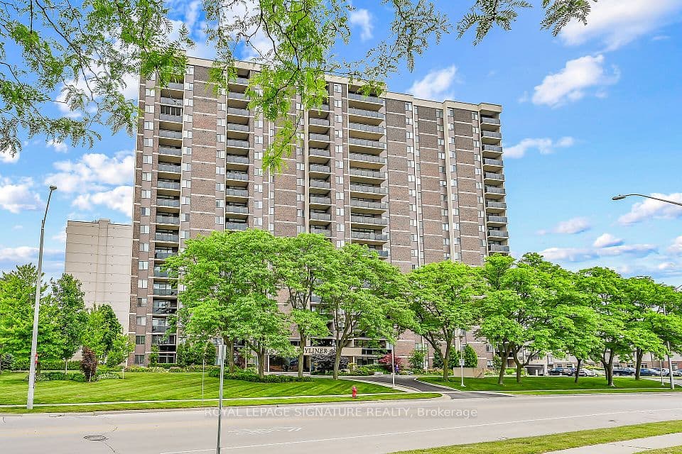 301 Frances Avenue 907, Hamilton, ON L8E 3W6 – photo 2