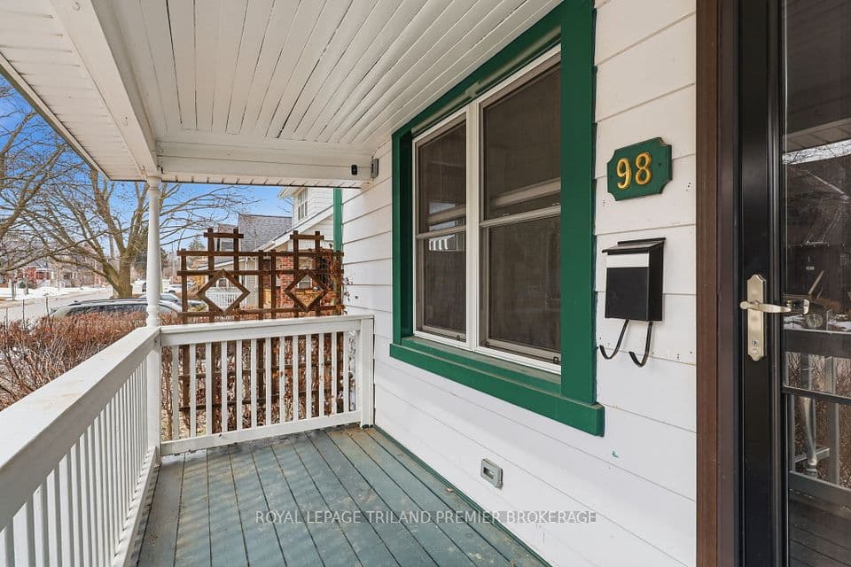 98 BRISCOE Street E, London South, ON N6C 1X2 – photo 3