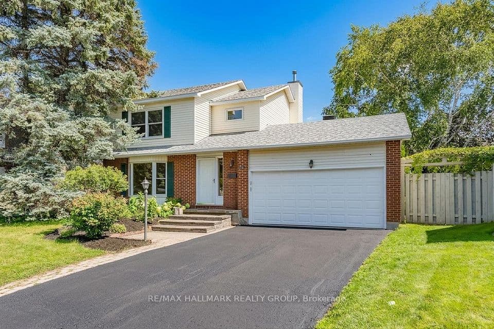 34 Starling Crescent, Barrhaven, ON K2J 2L9 – photo 2
