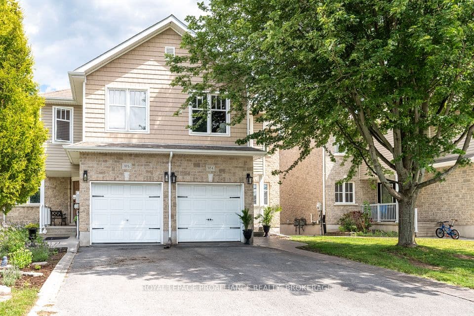 974 Swanfield Street, Kingston, ON K7M 0A6 – main photo