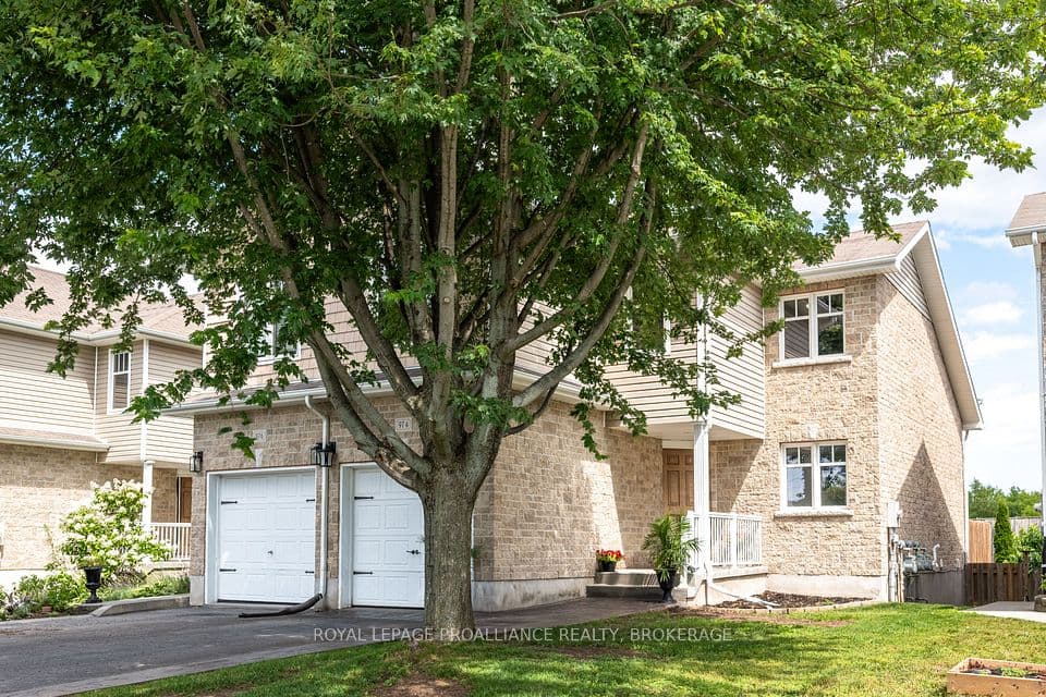 974 Swanfield Street, Kingston, ON K7M 0A6 – photo 3