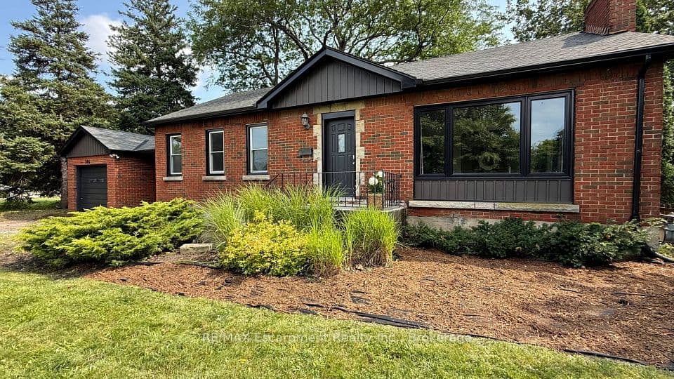 186 Glendale Avenue, St. Catharines, ON L2T 2K5 – photo 2