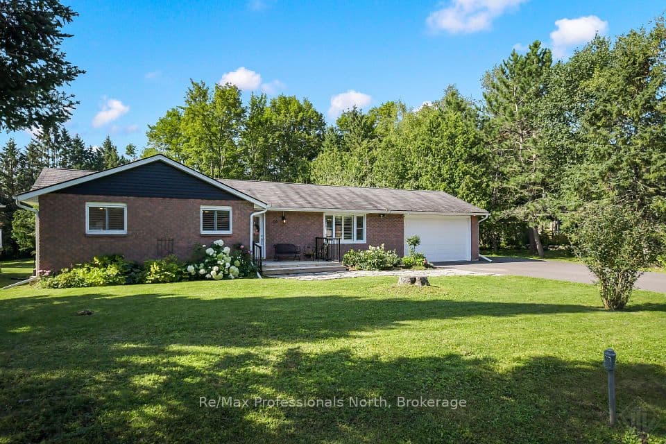 66 Westvale Drive, Bracebridge, ON P1L 1B3 – photo 2