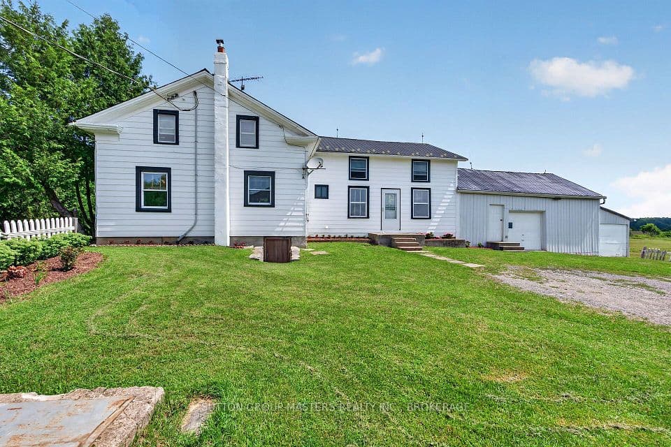 594 Fred Brown Road, Loyalist, ON K0H 2H0 – main photo