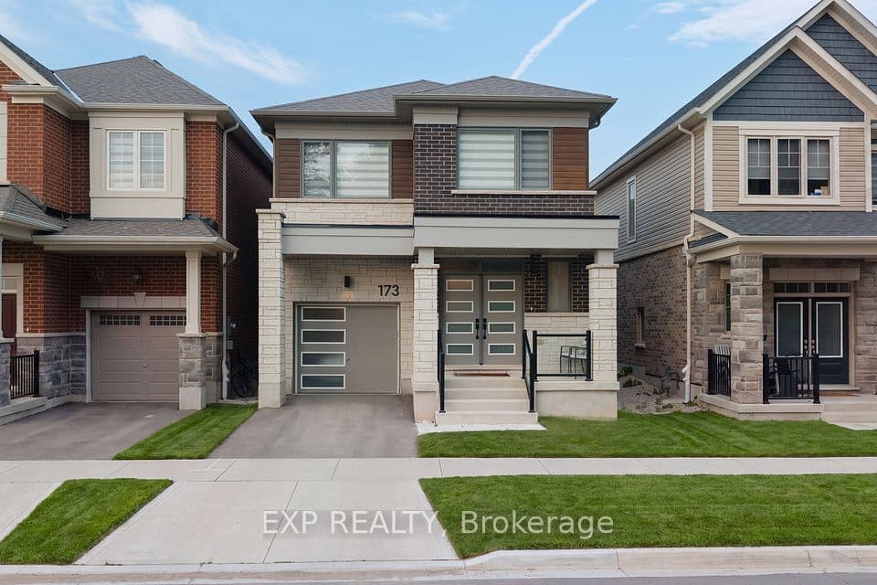 173 Forestwalk Street, Kitchener, ON N2R 0T2 – main photo