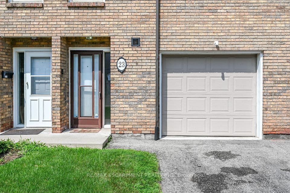23 Rosedale Court, Hamilton, ON L8B 4G1 – photo 3