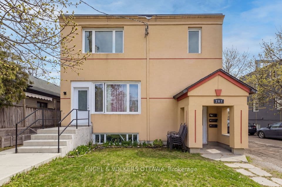287 St Laurent Boulevard, Manor Park - Cardinal Glen and Area, ON K1K 2Z3 – main photo