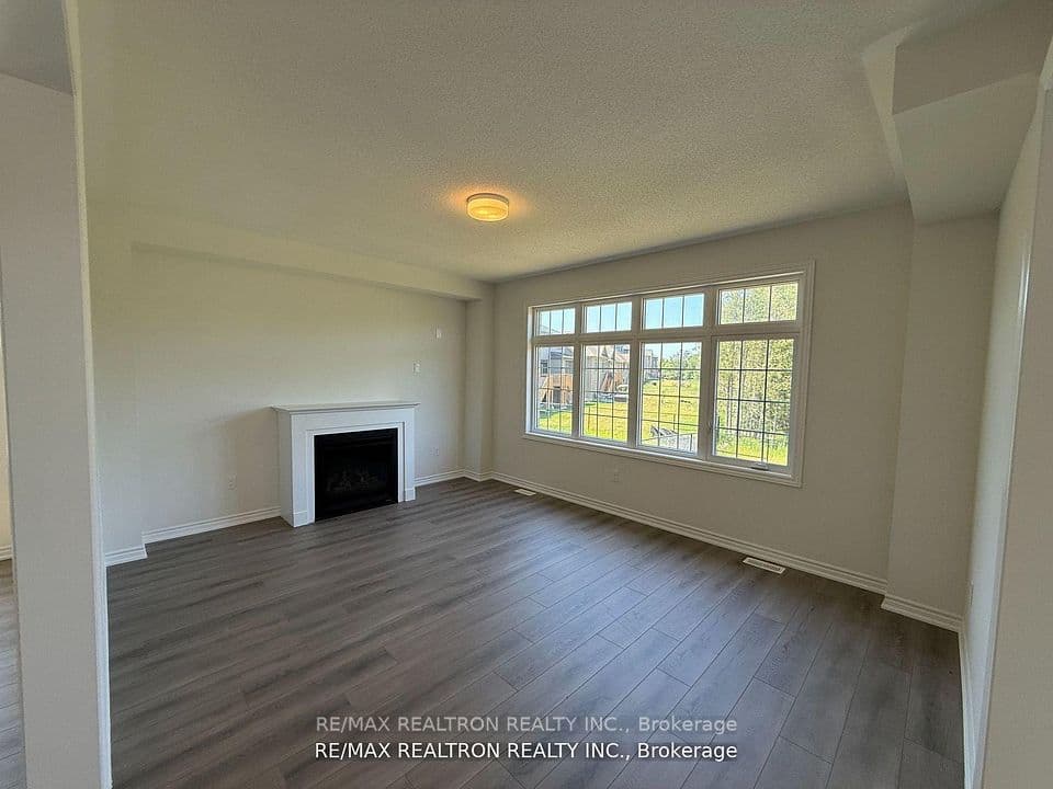 465 Hornbeck Street E, Cobourg, ON K9A 3T8 – photo 2