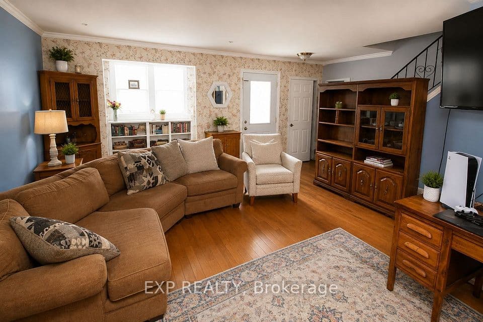 110 Purdy Road, Loyalist, ON K0H 1G0 – photo 2