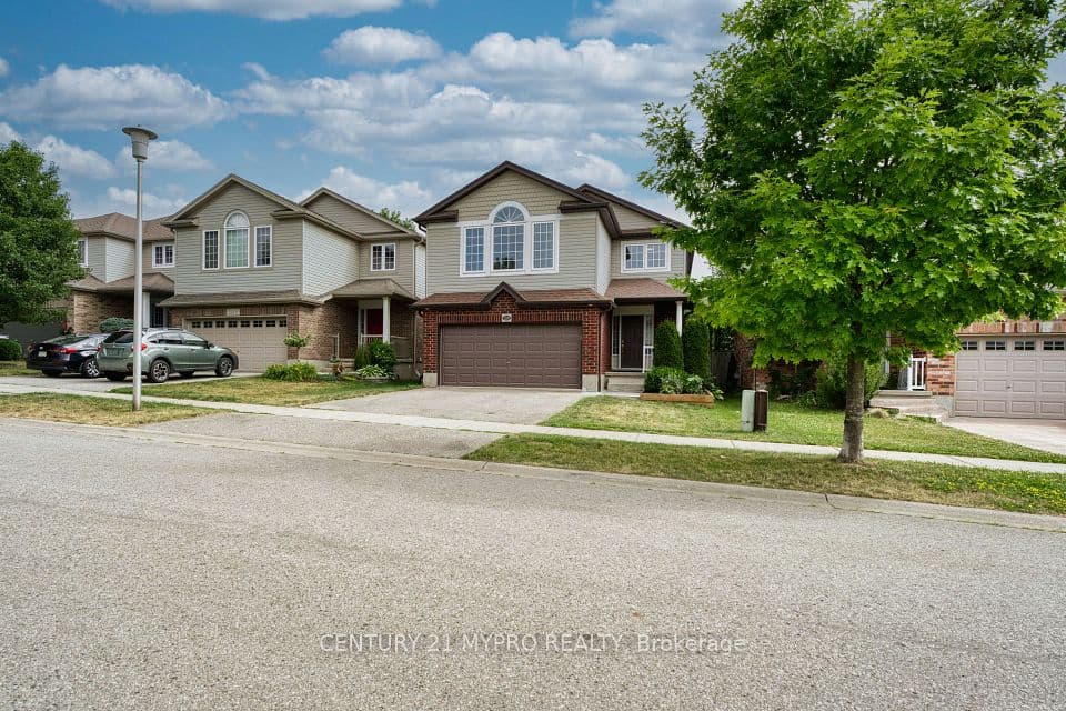 1218 Baird Street, London North, ON N6H 0G5 – photo 2