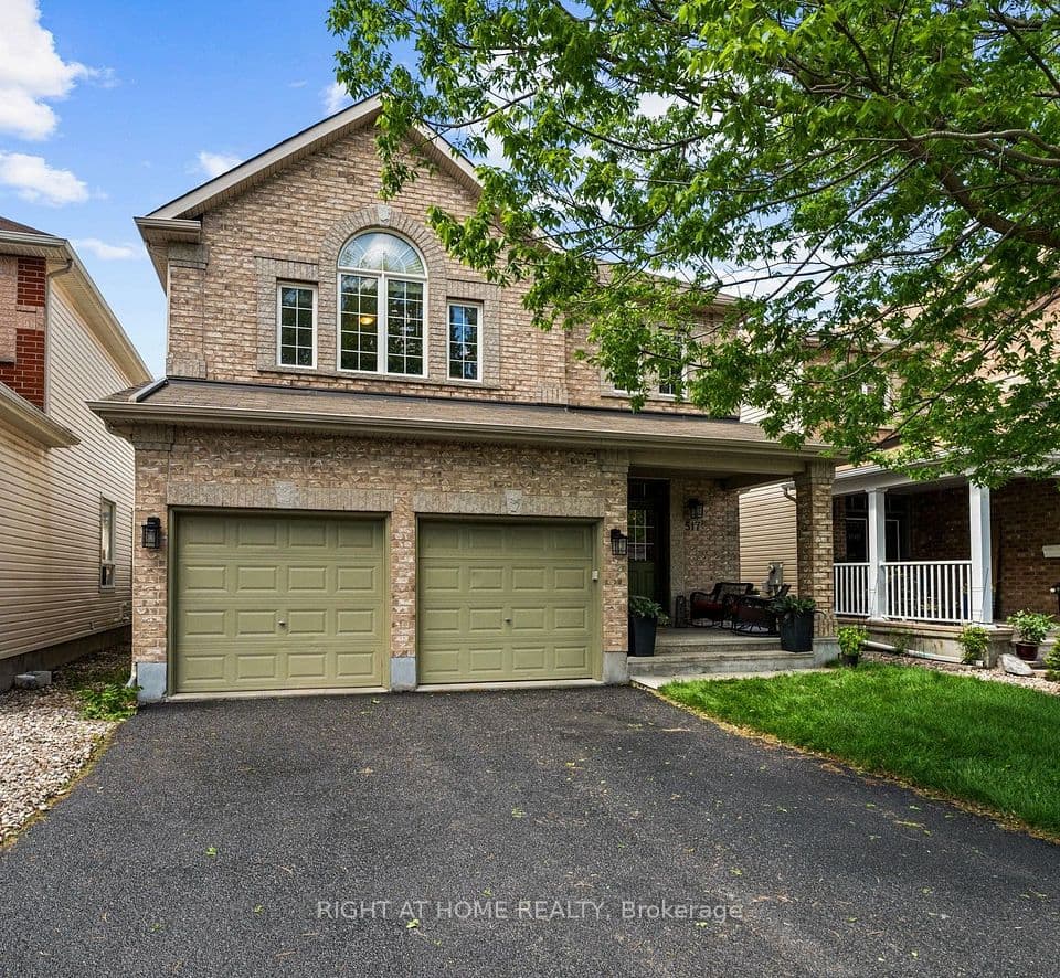 517 STONECHURCH Way, Barrhaven, ON K2J 0C6 – main photo