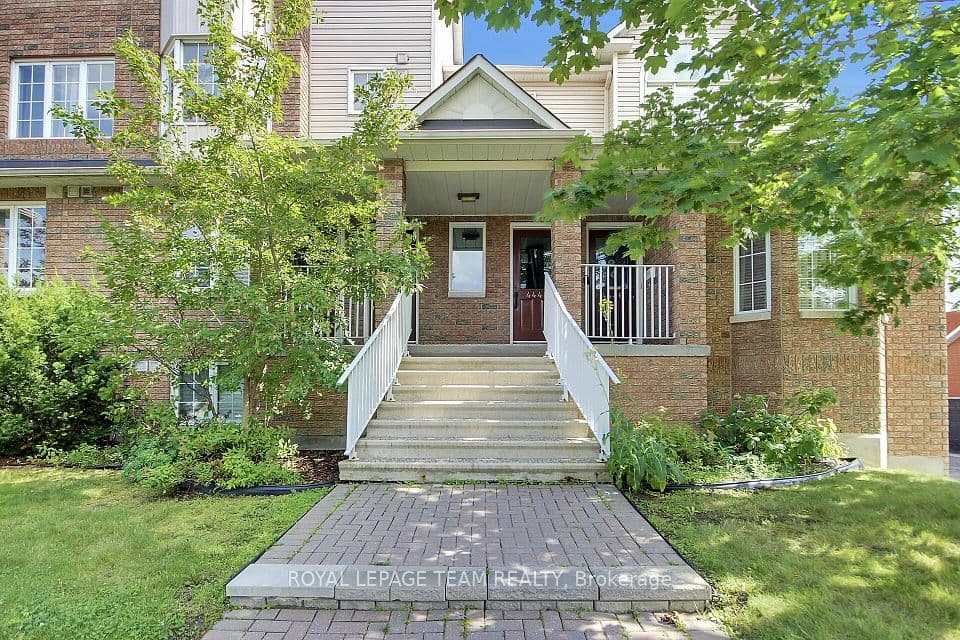 4448 Harper Avenue 7, Cyrville - Carson Grove - Pineview, ON K1J 1E1 – photo 2